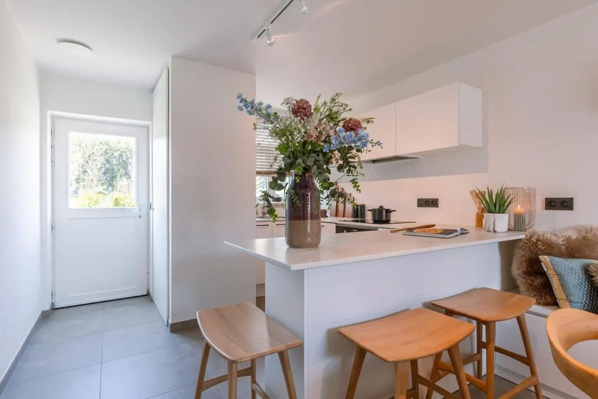 Huswell - Tosca - Lovely Double Room At Ranch De Blauwe Zaal Bruges Holiday home